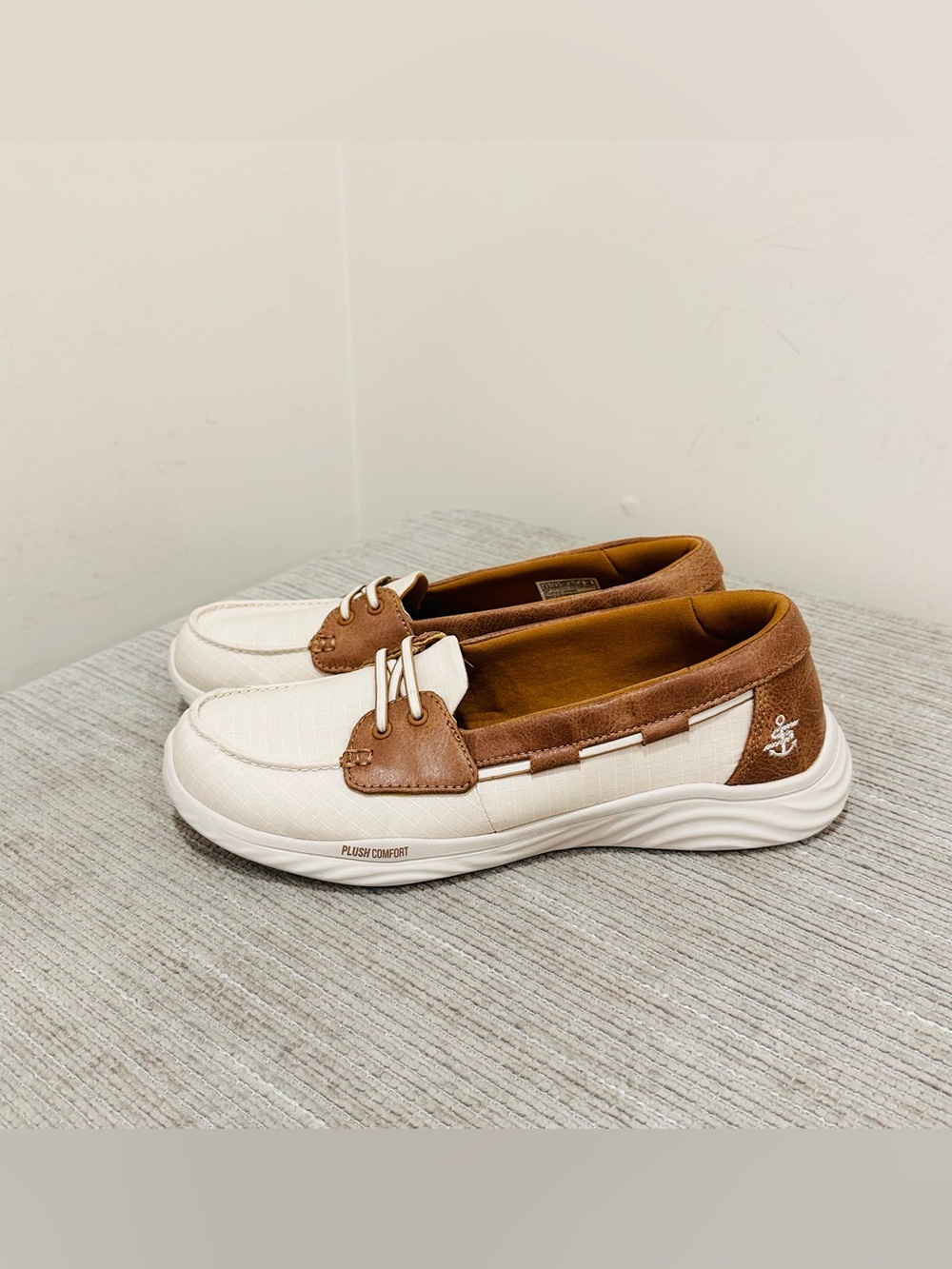Skechers On-The-GO Ideal Set Sail Boat Shoes Natural Beige Womens US 8.5